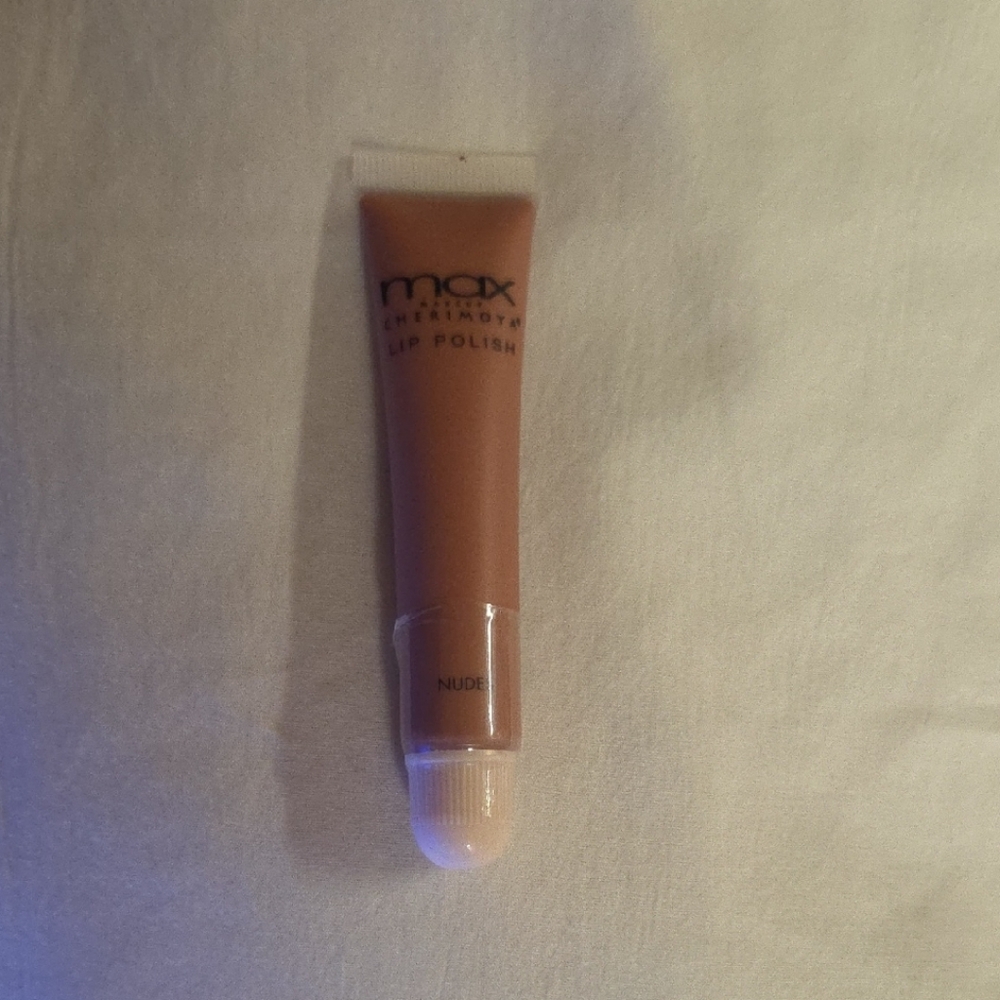 Nude Lip Polish
